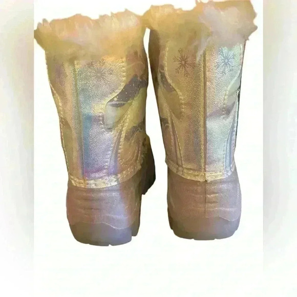 Disney Frozen light up winter boots toddler girl size 5 NWT without box - Picture 4 of 10